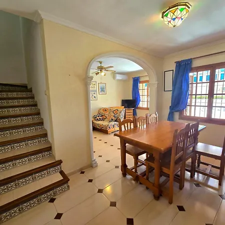 Apartament-bungalow La Mata Vakantiehuis *